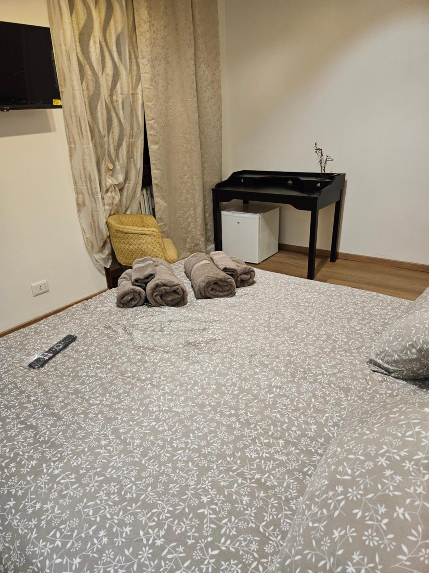 Mxp Room Busto Бусто-Арсизио Экстерьер фото