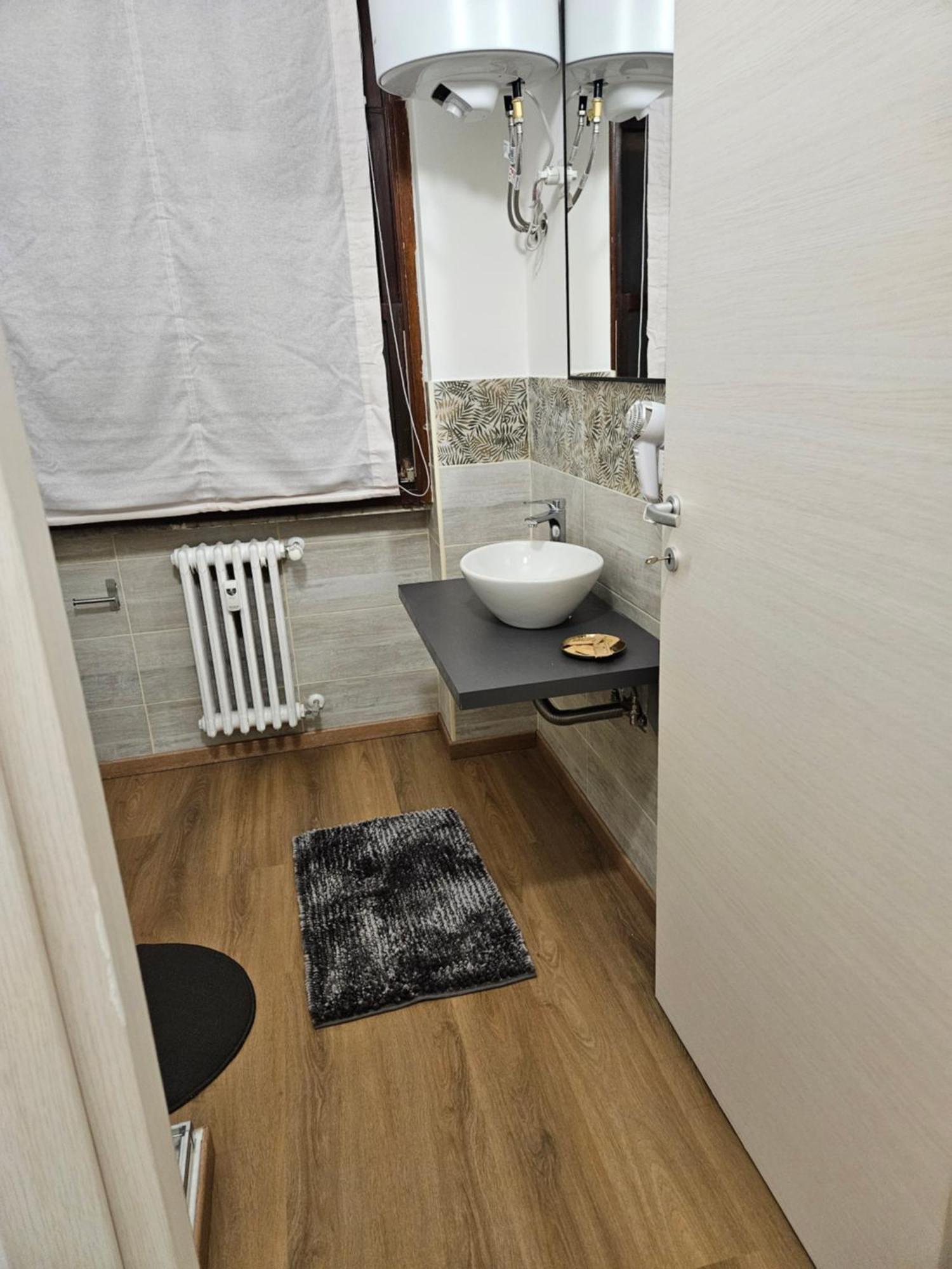 Mxp Room Busto Бусто-Арсизио Экстерьер фото